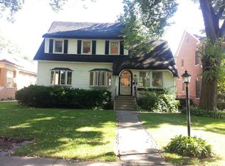 613 S Chester Ave, Park Ridge, IL 60068