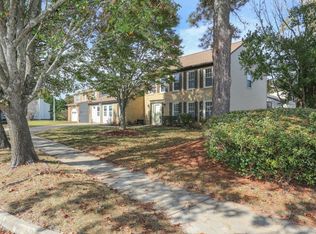 3812 Ridgeview Rd, Virginia Beach, VA 23452