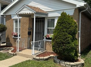 6533 16th St, Berwyn, IL 60402