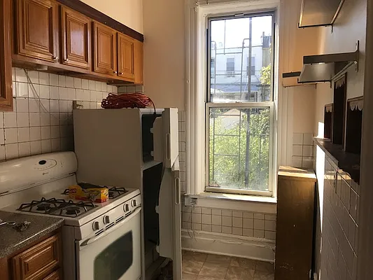 Rented by Ideal Properties Group | media 27