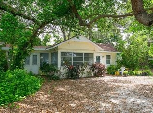 2813 Maiden Ln, Sarasota, FL 34231