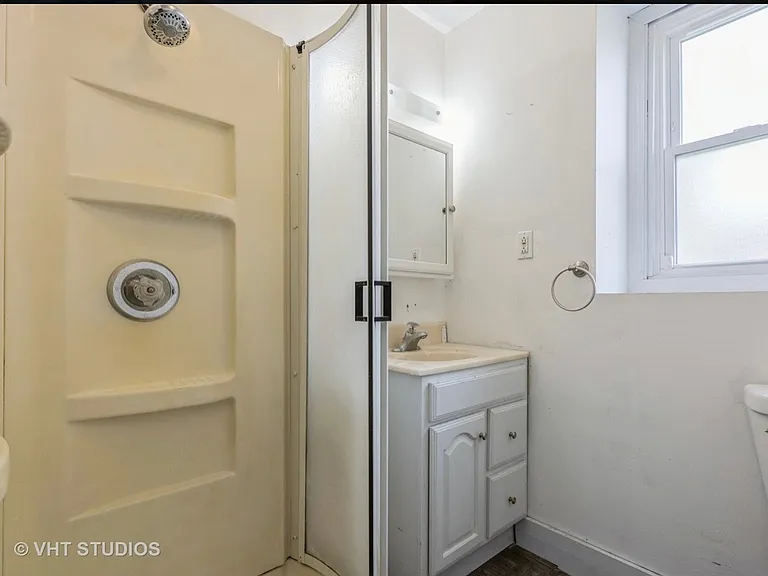 268 W Lincoln Hwy — Photo 11