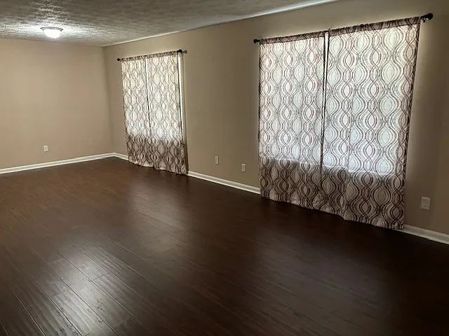 7339 Sandy Bluff Dr — Photo 5