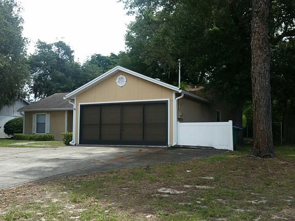 4th image of 377 Providence Blvd