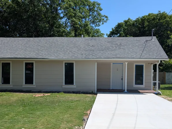 1200 S Wine St, Gainesville, TX 76240