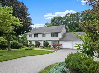 5 Bear Berry Ln, Brewster, NY 10509