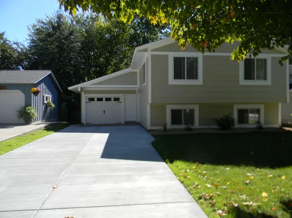 1151 4th St W, Hastings, MN 55033