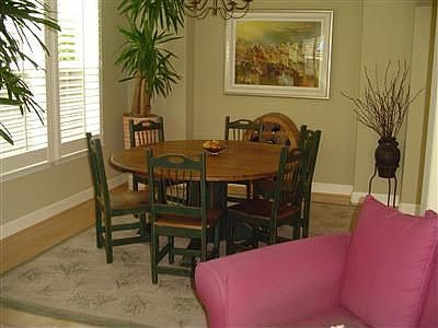 5th image of 836 Atwell Cir