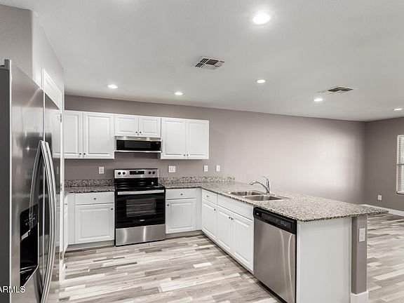 3rd image of 1672 E JUDI Street