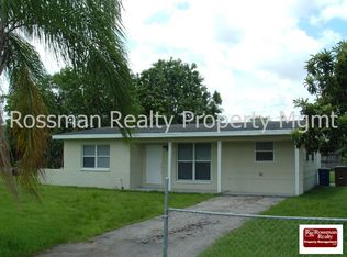 904 E Bougainvillea Rd, Lehigh Acres, FL 33936