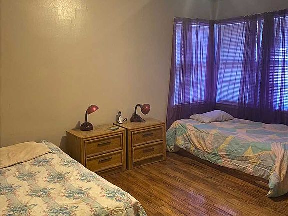 3rd image of 40 Weberfield Ave