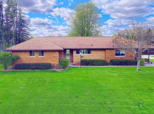 3828 E Walmont Rd, Jackson, MI 49203