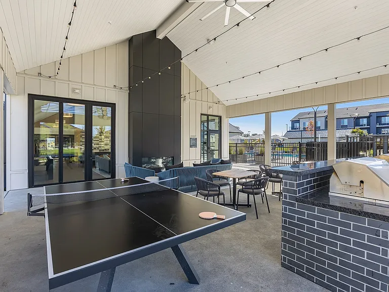Motto Apartments — Photo 36