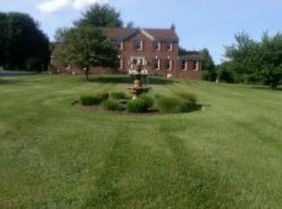 5629 Lake Christopher Dr, Rockville, MD 20855
