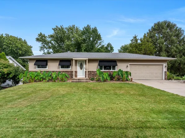 2326 14th St, East Moline, IL 61244