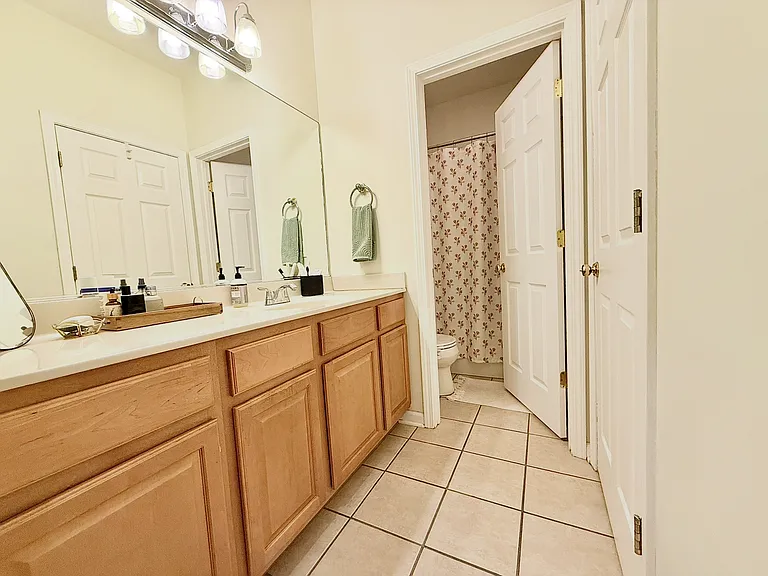 2045 N Economy Rd — Photo 8