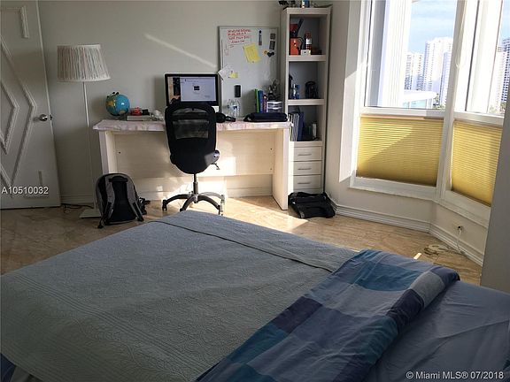 4th image of 21055 NE 37th Ave #P1508