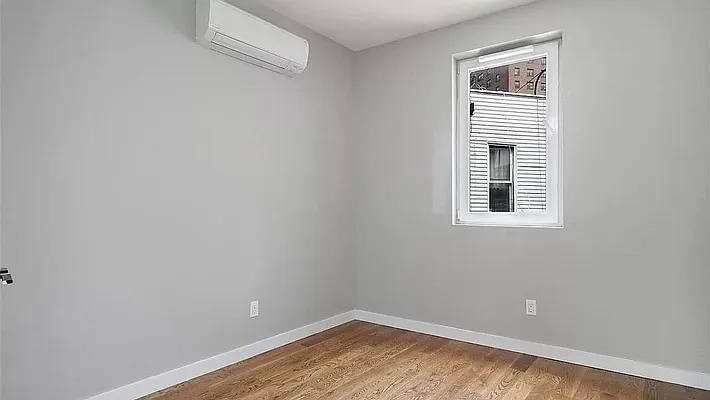 Rented by Brooklyn Group | media 18