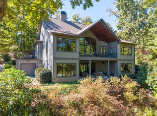 807 Elmtree Ln, Seneca, SC 29672