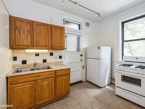 5th image of 5600 S Dorchester Ave #1365-2