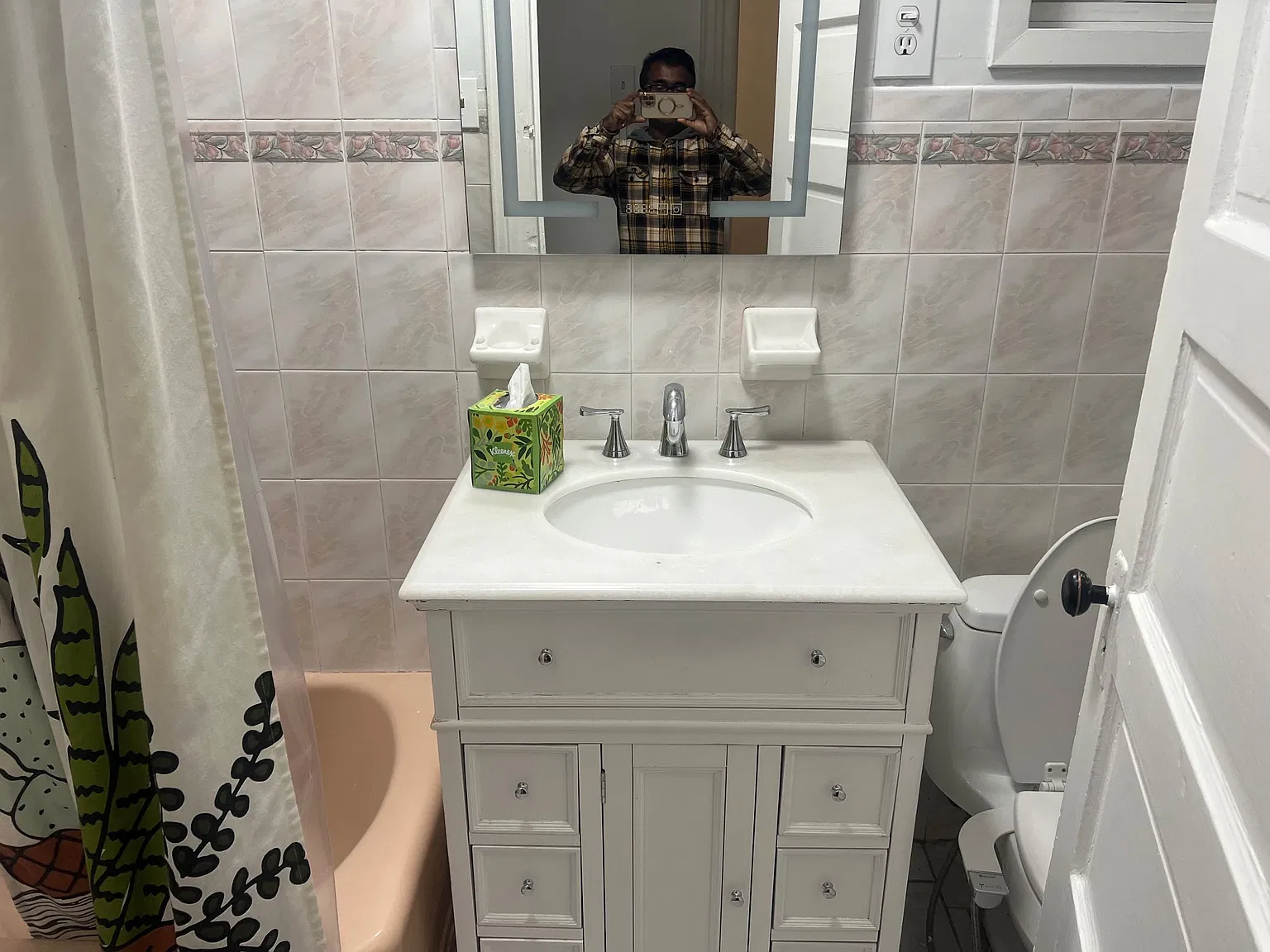 3 bed, $3,563 — Photo 1