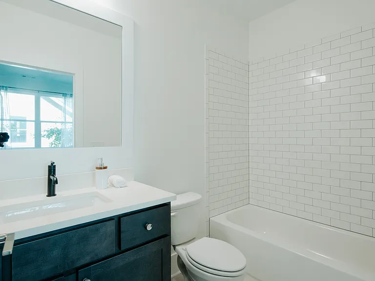 117 Mayson Ave NE #G — Photo 15