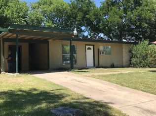 5147 Village Lawn, San Antonio, TX 78218