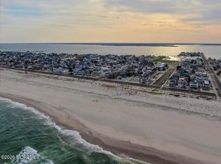 17 I Street, Seaside Park, NJ 08752