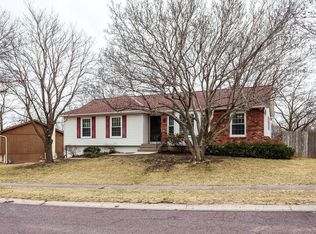9411 Grant Dr, Overland Park, KS 66212