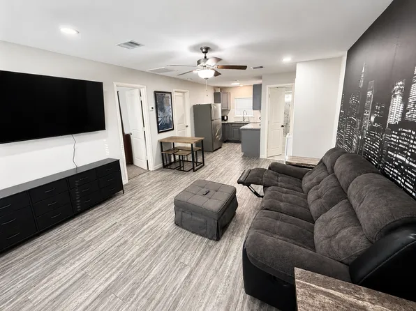 3208 Holman St, Houston, TX
