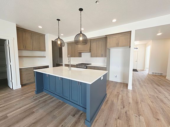 5th image of 2933 N Galloway Ln #262