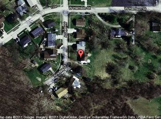 615 Airedale Dr, Hartford City, IN 47348
