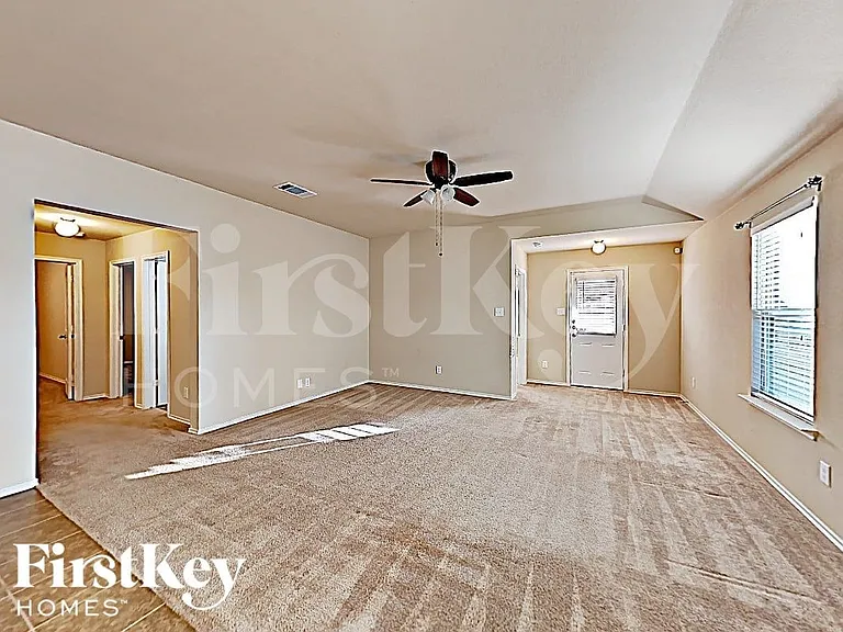 1413 Waco Turner — Photo 2