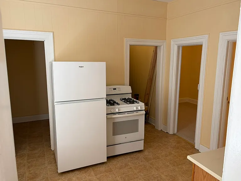 141 Congress St #1R — Photo 5