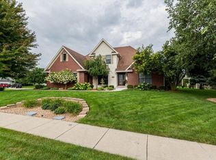 250 Linden Dr, Waukee, IA 50263