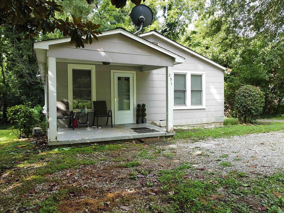 1st image of 251 Old Petrie Rd