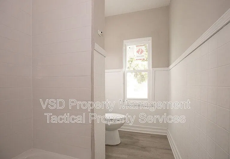 9911 Olivet Ave #3 — Photo 20