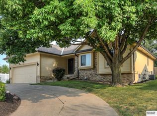 15512 Corby St, Omaha, NE 68116