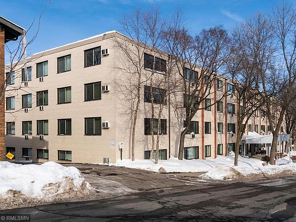 2nd image of 2700 W 44th St APT 201