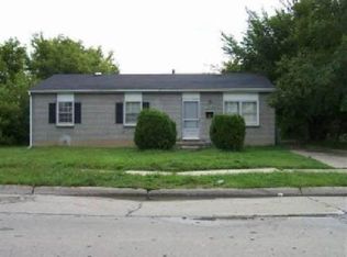 4045 S Harrison St, Inkster, MI 48141