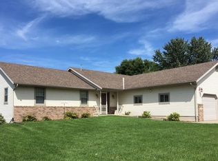 1401 Stacy Ln, Fort Atkinson, WI 53538