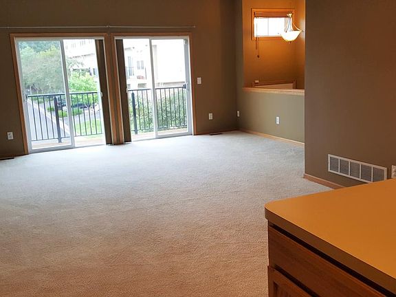 4th image of 2432 121st Cir NE Unit C
