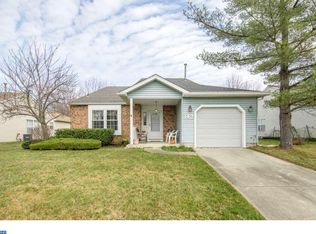 142 Lakebridge Dr, Deptford, NJ 08096
