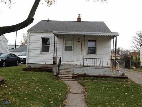 2nd image of 19197 Kenosha St