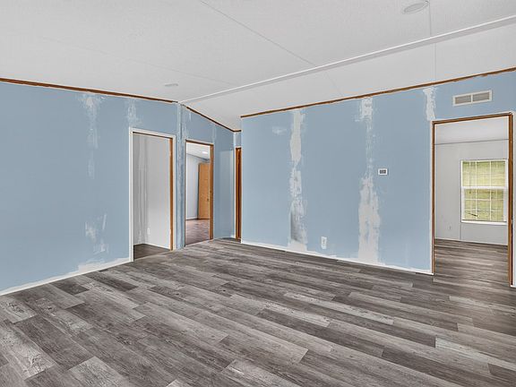 5th image of 35 Wise Ln