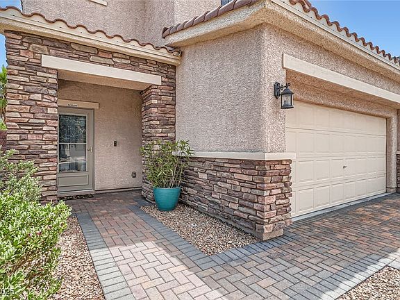3rd image of 9853 Bangalore Ct
