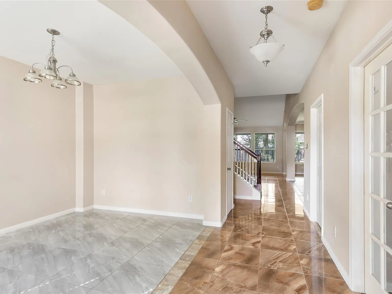 4 bed, 3.5 bath, 3147 sqft, $2,700 — Photo 3