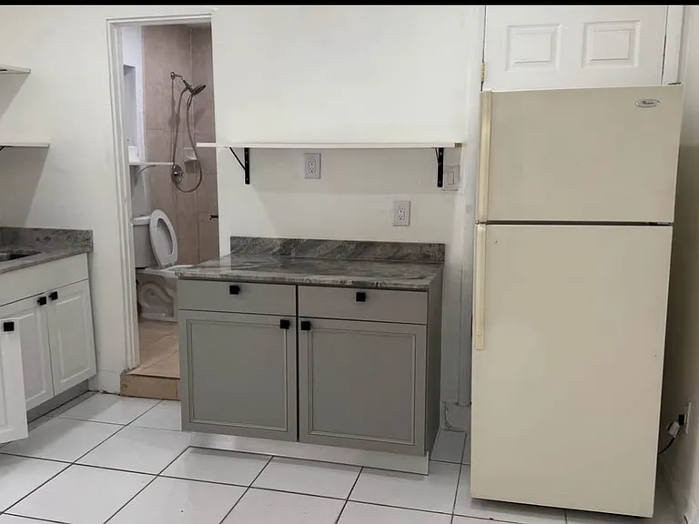 20621 SW 117th Ave — Photo 5