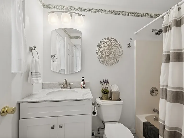 117 Grant Dr — Photo 8