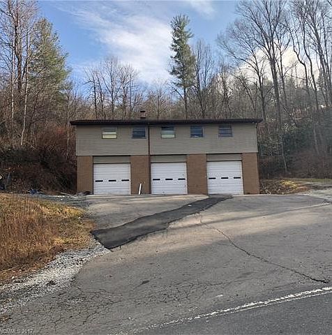 1st image of 31 Tempie Mountain Rd